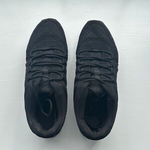 Capezio DANCE Black Women's Sneakers